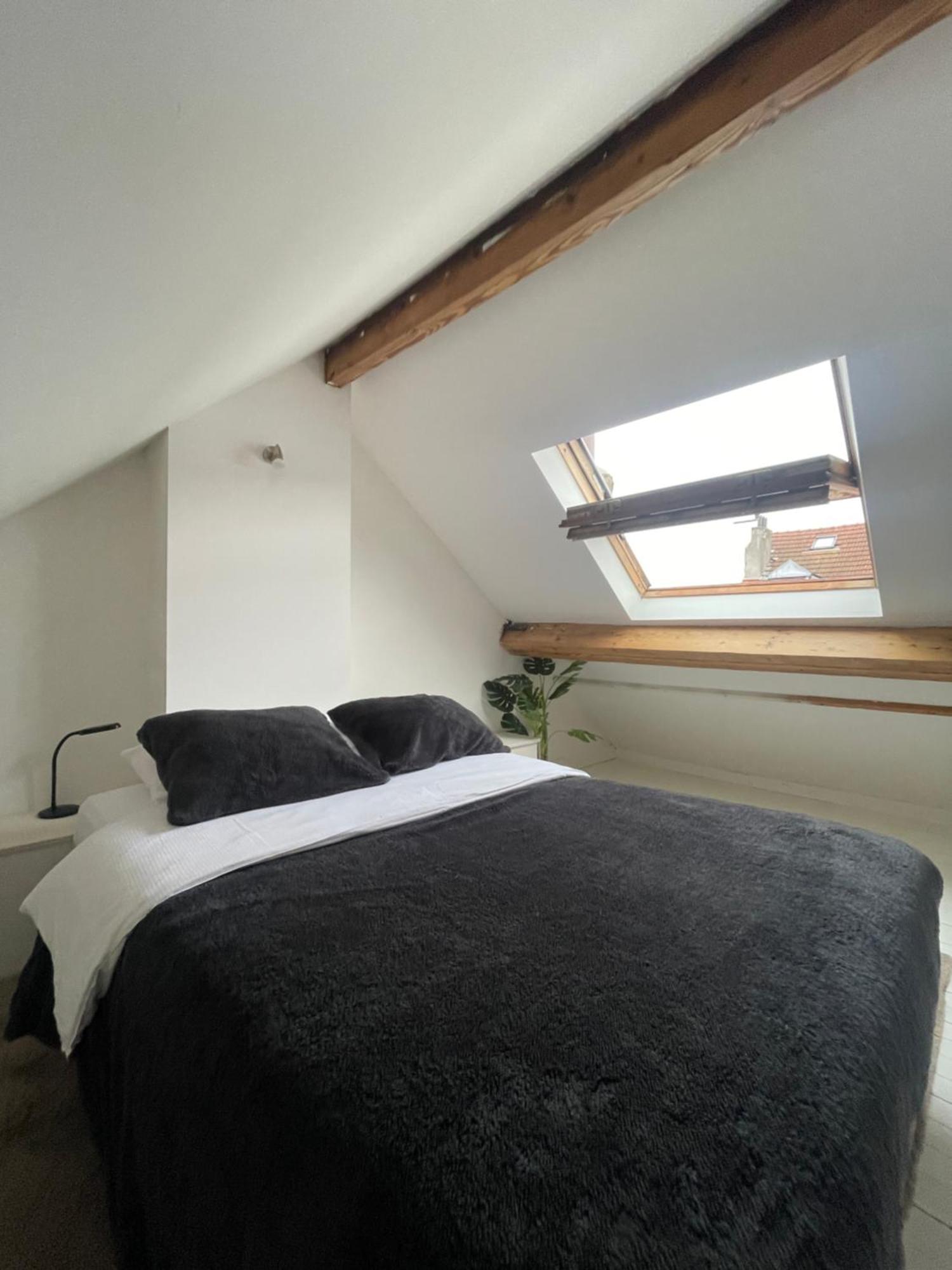 Attic European Quarter Bruxelas Exterior foto